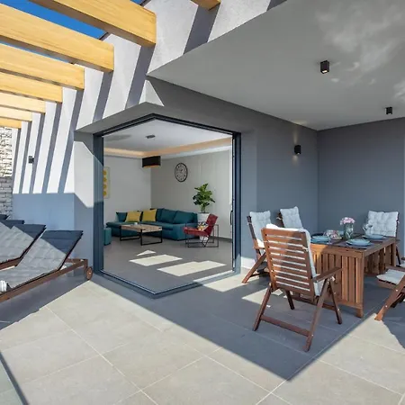 Villa Nina *